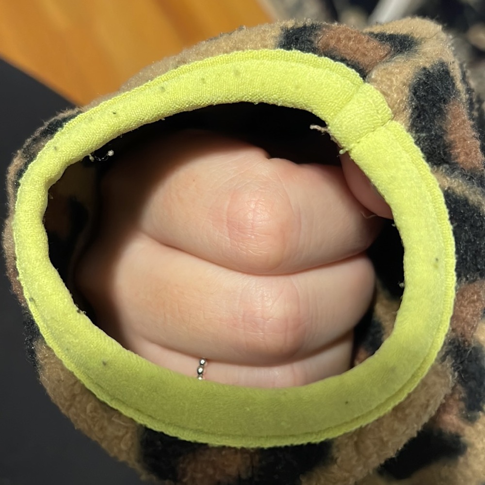 UO Polar Fleece Half-Zip Animal Print Sweatshirt - Picture 9 of 10